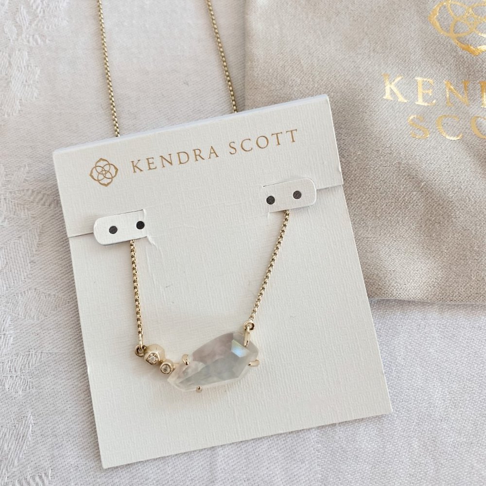 Kendra Scott Pendant Necklace